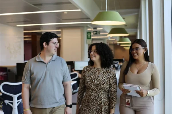 AstraZeneca Global Finance Services & Source to Contract Excellence (2)