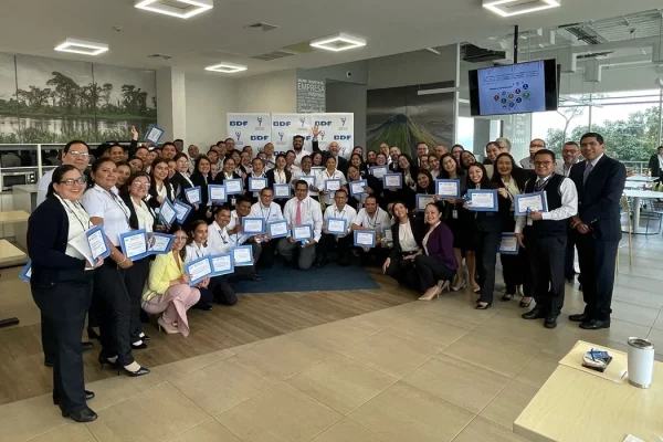 Banco de Finanzas Nicaragua (3)