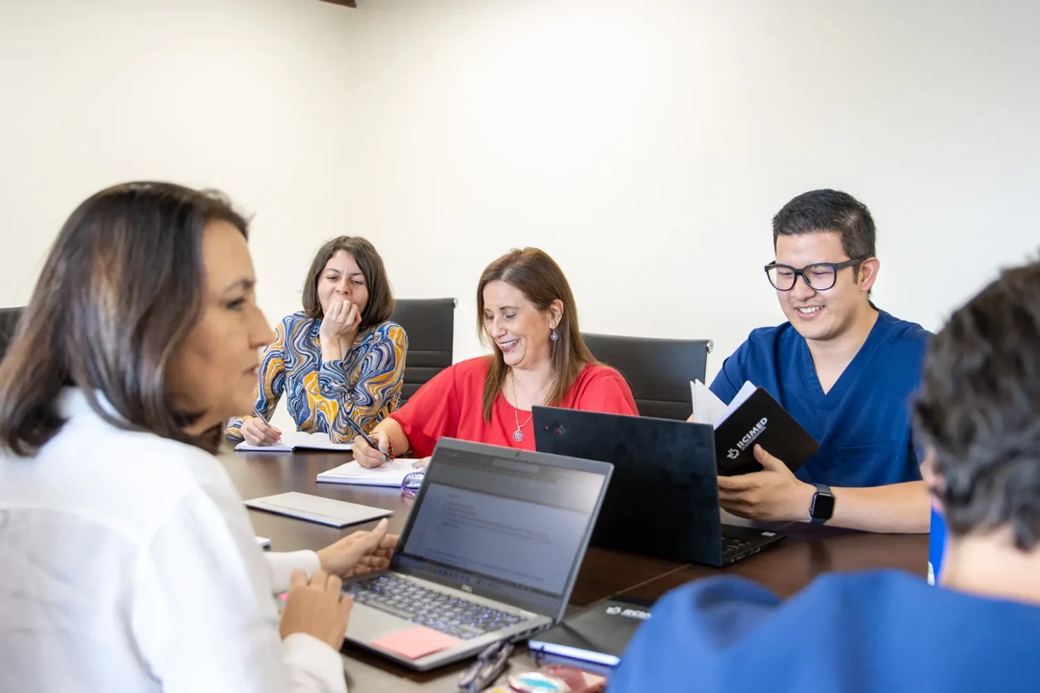 ESCUELA AUTONOMA DE CIENCIAS MEDICAS UCIMED Costa Rica