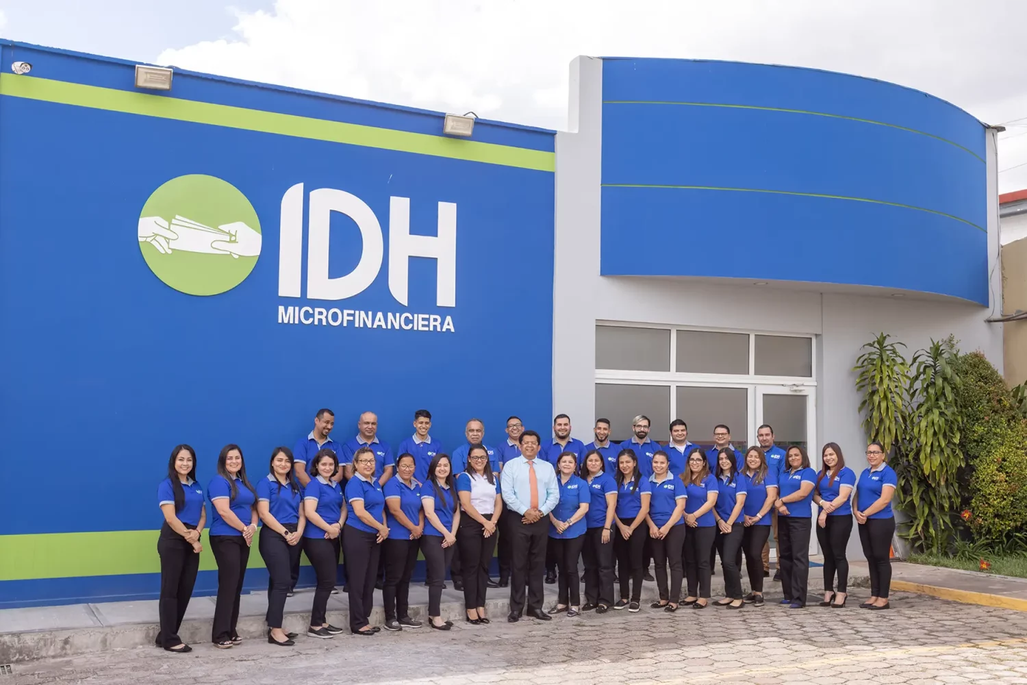 Instituto Para el Desarrollo Hondureño IDH Microfinanciera Honduras (3)