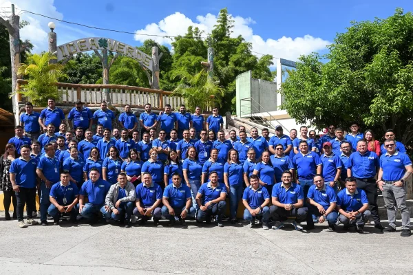 Instituto Para el Desarrollo Hondureño IDH Microfinanciera Honduras (3)