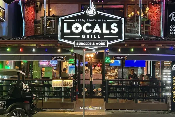 Locals Grill Costa Rica (1)
