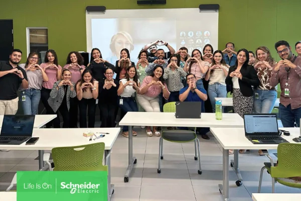 Schneider Electric Centroamérica Costa Rica (5)